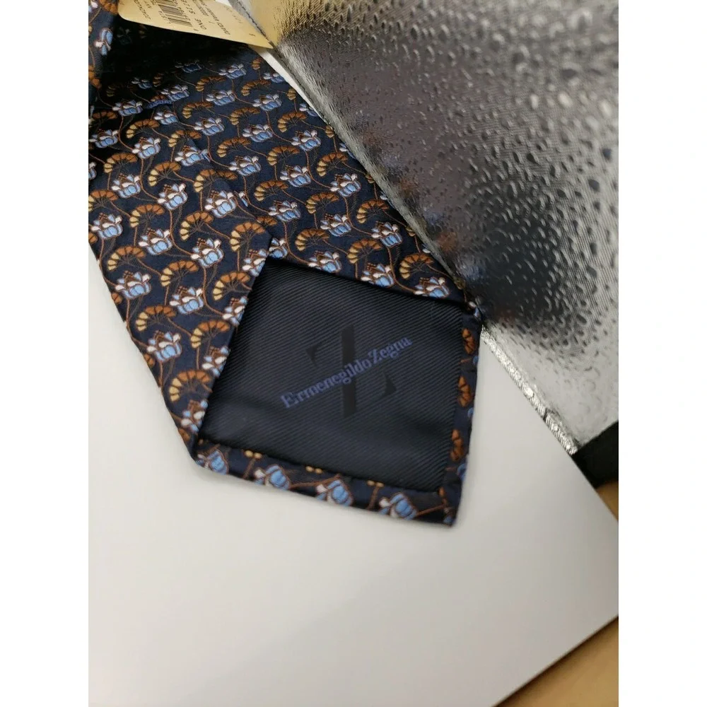 Ermenegildo Zegna Mens Silk Tie Navy Blue Floral Pattern 204ZKU06-1US-G